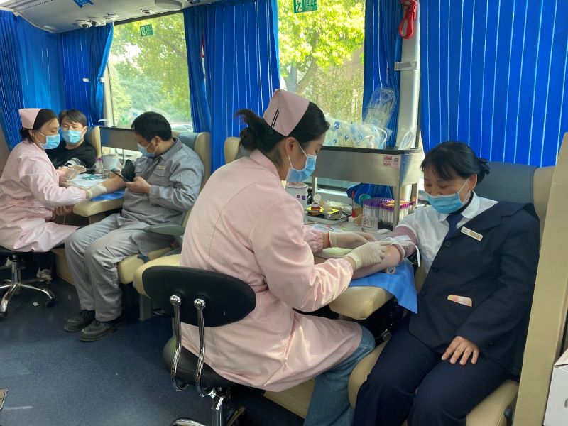 財政廳獻血01.jpg